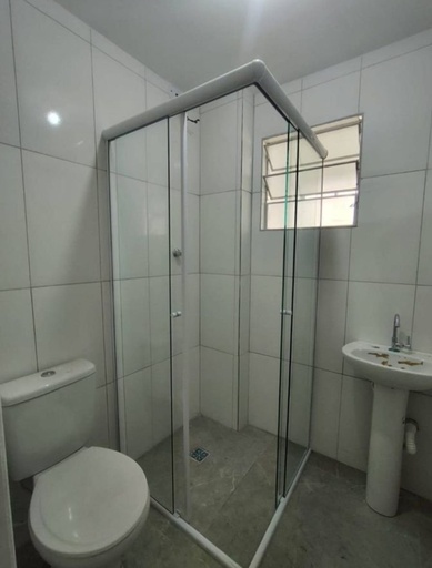 Casa de 2 quartos, no bairro Parque Pinheiros, em Taboão da Serra | Eu Corretor
