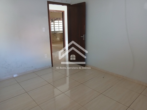 Sobrado de 2 quartos, 80m² no bairro Bairro dos Francos, em Serra Negra | Eu Corretor
