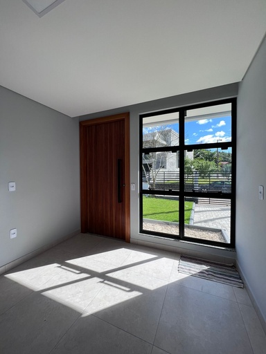 Casa de 3 quartos, 90m² no bairro Centro , em Guabiruba | Eu Corretor