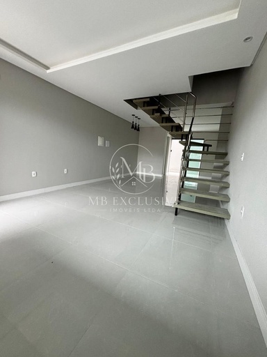 Sobrado de 74m² no bairro Rio Pequeno, em Camboriú | Eu Corretor