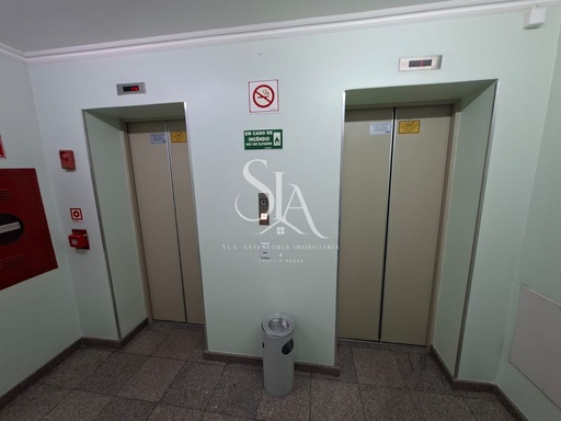 Sala Comercial de no bairro Centro, em Curitiba | Eu Corretor