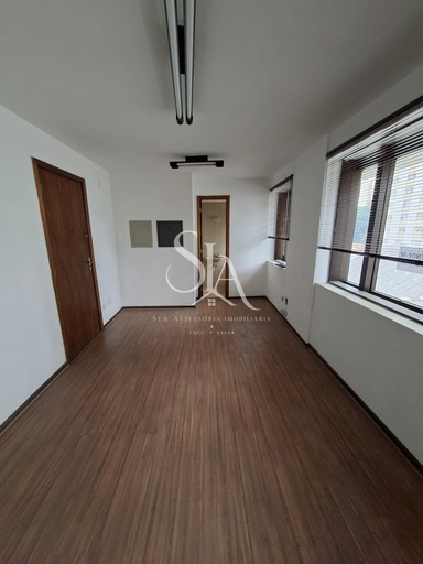 Sala Comercial de no bairro Centro, em Curitiba | Eu Corretor