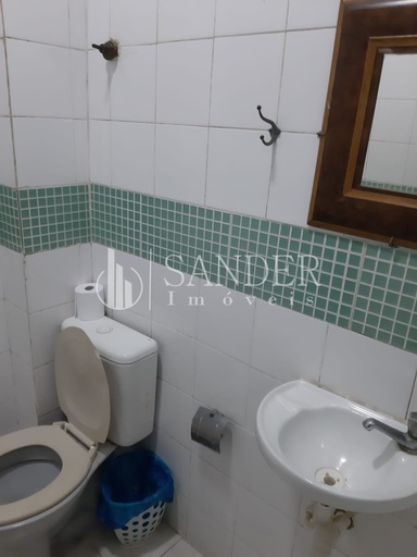 Prédio Inteiro de 40 quartos, 700m² no bairro Centro, em São João de Meriti | Eu Corretor