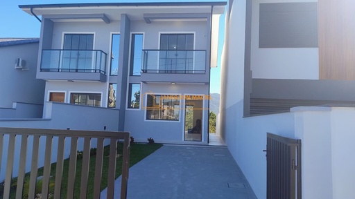 Sobrado de 2 quartos, 81m² no bairro Potecas, em São José | Eu Corretor