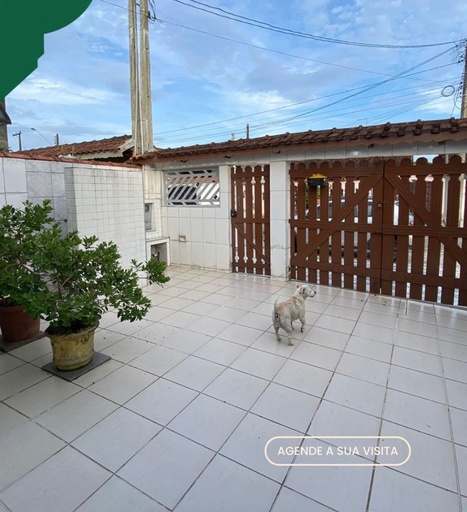 Casa de 2 quartos, no bairro Jussara, em Mongaguá | Eu Corretor