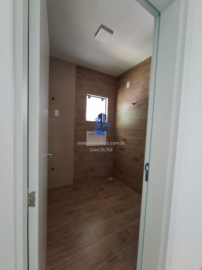 image_re_12079232.jpg