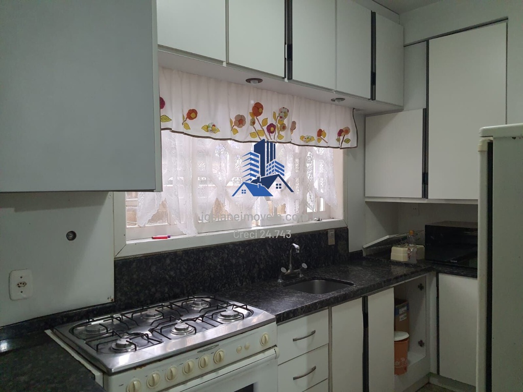 image_re_12079279.jpg