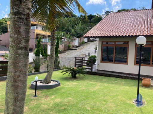 Casa de 4 quartos, no bairro Saco dos Limões, em Florianópolis | Eu Corretor