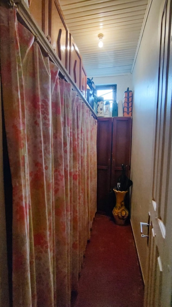 image_re_12080354.jpg