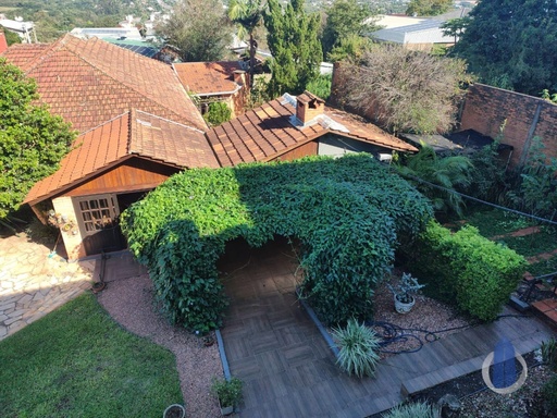 Casa de 4 quartos, 398m² no bairro Centro, em Santa Rosa | Eu Corretor