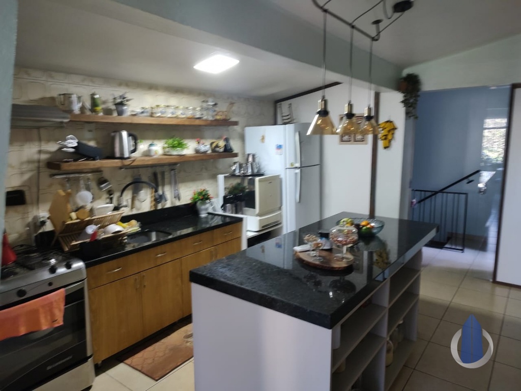 image_re_12080872.jpg