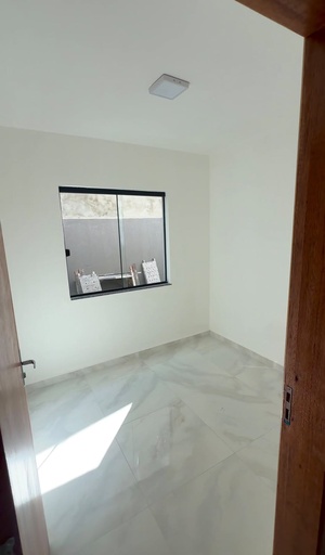 Casa de 2 quartos, no bairro Cará-Cará, em Ponta Grossa | Eu Corretor
