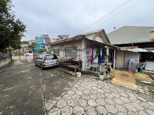 Lote/Terreno de 360m² no bairro Santa Cândida, em Curitiba | Eu Corretor