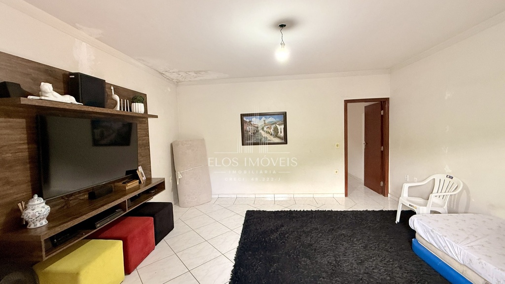20251202_183255749_iOS 1.jpg