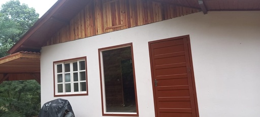 Casa de 2 quartos, no bairro Moura, em Canelinha | Eu Corretor