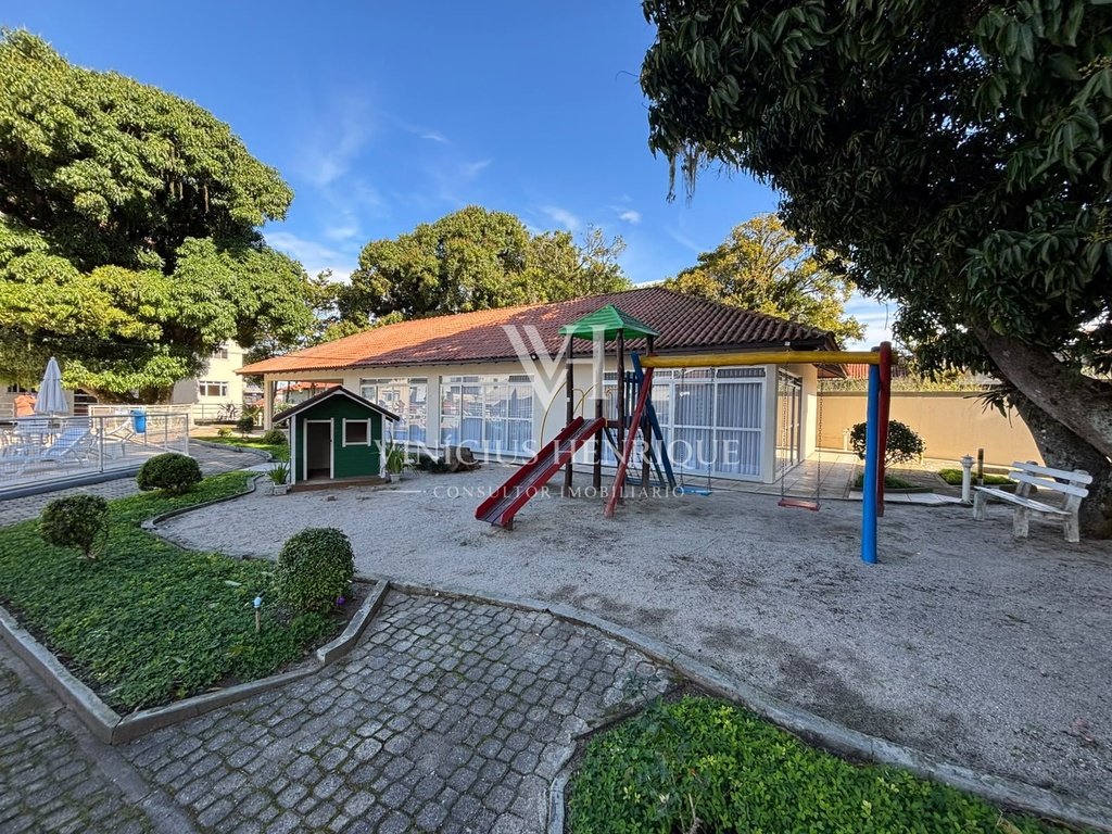 df160782-5d05-4946-a275-78d442884b63.jpg
