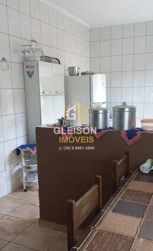 Casa de 3 quartos, 150m² no bairro Centro, em São João Batista do Glória | Eu Corretor
