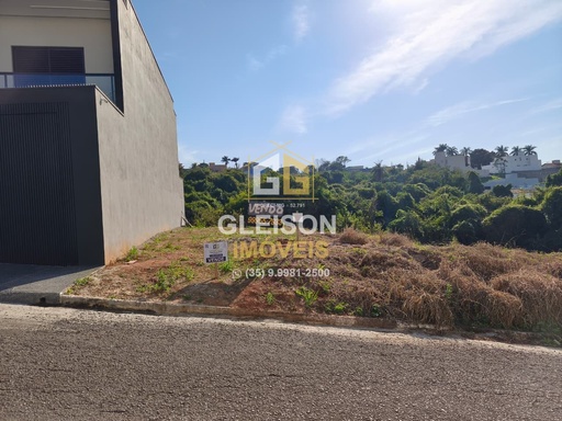 Lote/Terreno de 200m² no bairro  Jardim Satélite, em Passos | Eu Corretor