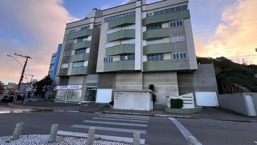 Apartamento de 2 quartos, no bairro Mar Grosso, em Laguna | Eu Corretor