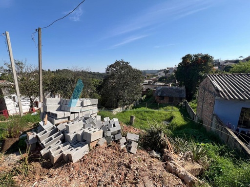 Lote/Terreno de no bairro São Dimas, em Colombo | Eu Corretor
