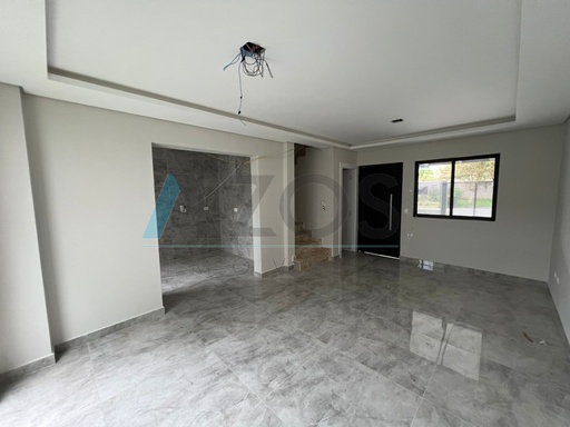 Sobrado de 3 quartos, no bairro Atuba, em Curitiba | Eu Corretor