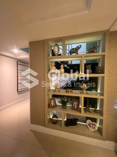 Cobertura de 480m² no bairro Cavaleiros, em Macaé | Eu Corretor