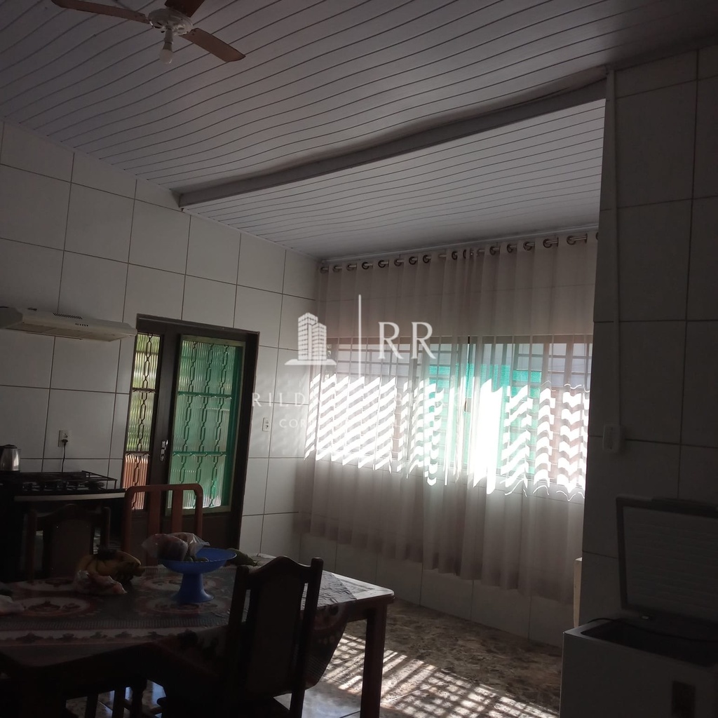 28cb762c-3db1-40ae-9b3c-d42c7f6234d4.jpeg