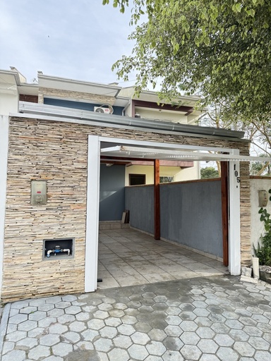 Sobrado de 2 quartos, 90m² no bairro Areias, em Tijucas | Eu Corretor