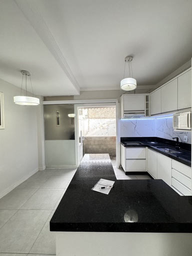 Sobrado de 2 quartos, 90m² no bairro Areias, em Tijucas | Eu Corretor