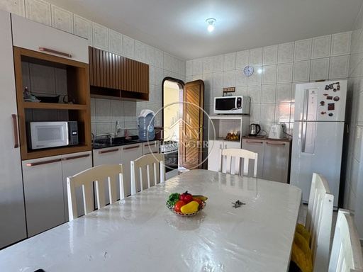 Casa de 4 quartos, no bairro Praia da Enseada, em São Francisco do Sul | Eu Corretor