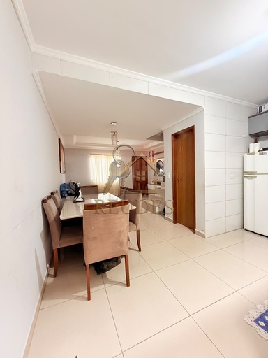 Sobrado de 2 quartos, 100m² no bairro Cidade Industrial, em Curitiba | Eu Corretor