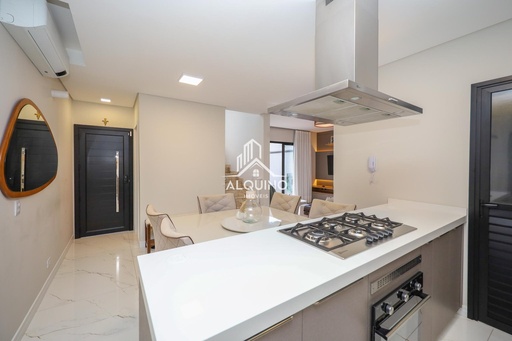 Sobrado de 3 quartos, 172m² no bairro Hugo Lange, em Curitiba | Eu Corretor