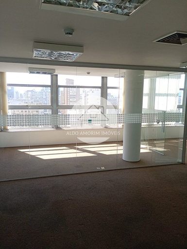 Sala Comercial de 256m² no bairro Centro, em São Paulo | Eu Corretor