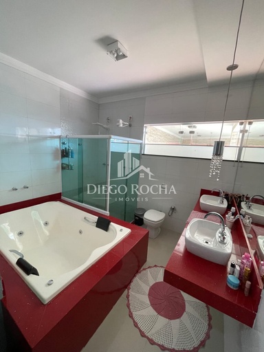 Casa de 220m² no bairro Jardim Daniela , em Figueira | Eu Corretor