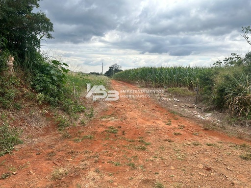Lote/Terreno de 2m² no bairro PR 218, em Arapongas | Eu Corretor
