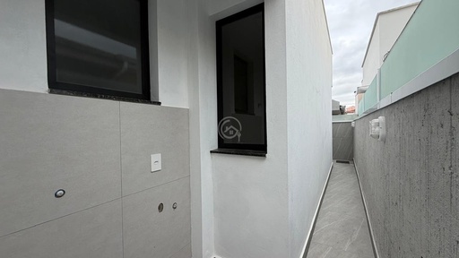 Geminado de 2 quartos, no bairro Forquilhas , em São José | Eu Corretor