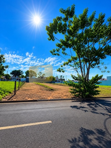 Lote/Terreno no bairro Vila Espanha, em Tupã | Eu Corretor