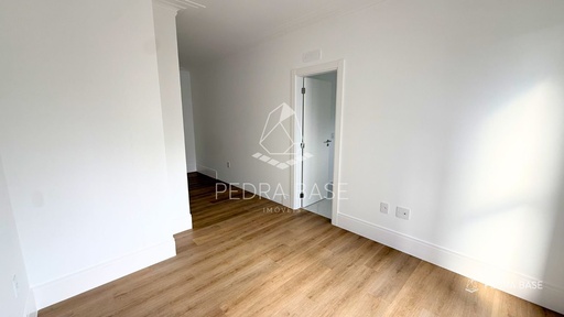 Apartamento de 4 quartos, no bairro Centro, em Itapema | Eu Corretor