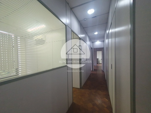 Sala Comercial de 273m² no bairro República, em São Paulo | Eu Corretor