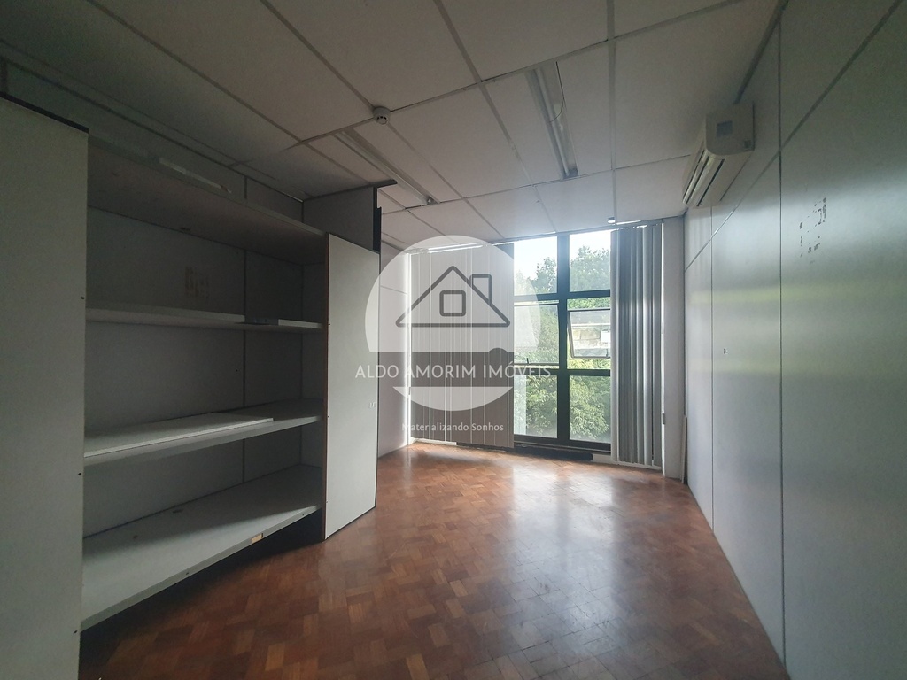 SALA1.jpg