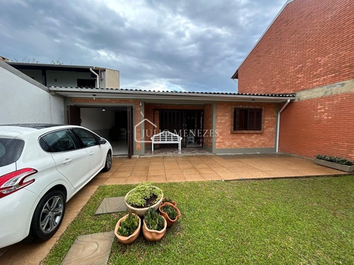 Casa de 3 quartos, no bairro praia da cal , em Torres | Eu Corretor