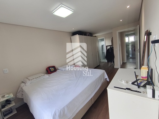 Casa de 4 quartos, 312m² no bairro Xaxim, em Curitiba | Eu Corretor