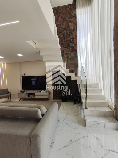 Casa de 4 quartos, 312m² no bairro Xaxim, em Curitiba | Eu Corretor