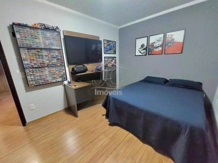 u.jpg