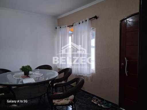 Casa de 3 quartos, 215m² no bairro Vila Formosa, em Campinas | Eu Corretor