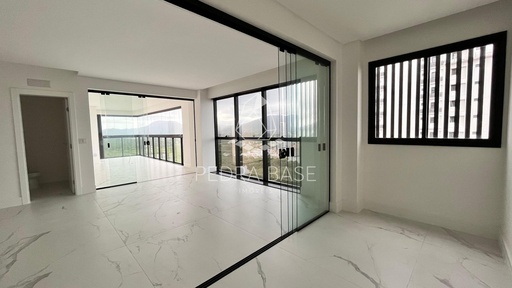 Apartamento de 4 quartos, 179m² no bairro Meia Praia, em Itapema | Eu Corretor