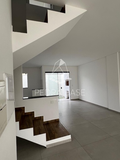 Sobrado de 3 quartos, 114m² no bairro Morretes, em Itapema | Eu Corretor