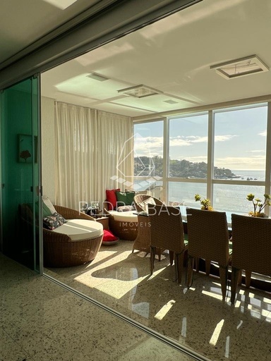 Apartamento de 4 quartos, 350m² no bairro Centro, em Itapema | Eu Corretor