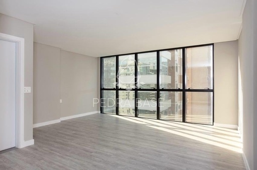 Flat de 1 quarto, 40m² no bairro Meia Praia, em Itapema | Eu Corretor