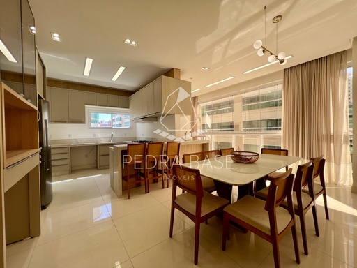 Apartamento de 4 quartos, 164m² no bairro Meia Praia, em Itapema | Eu Corretor